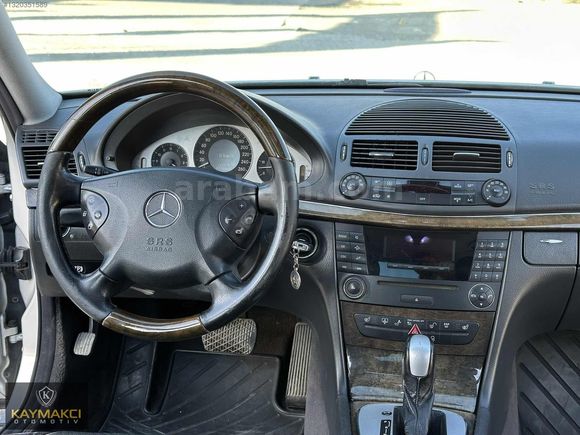 2004 E200 AVANTGARDE SUNROOF DERİ DÖŞEME EMSALSİZ TEMİZLİKTE