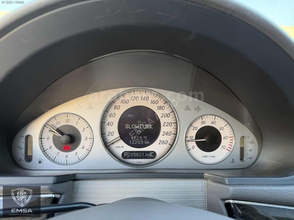 EMSA AUTO | MERCEDES E200 KOMP. AVANTGARDE DÜŞÜK KM SAF BENZİN