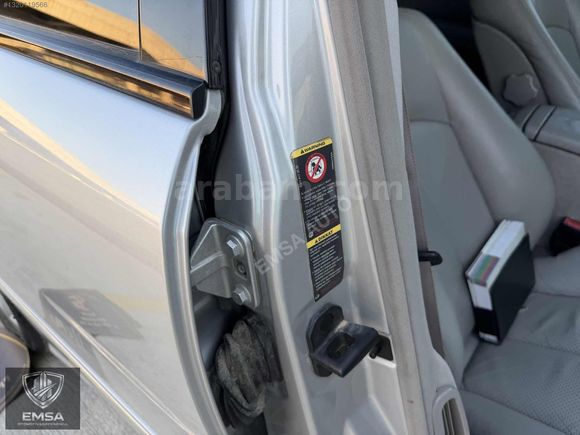 EMSA AUTO | MERCEDES E200 KOMP. AVANTGARDE DÜŞÜK KM SAF BENZİN