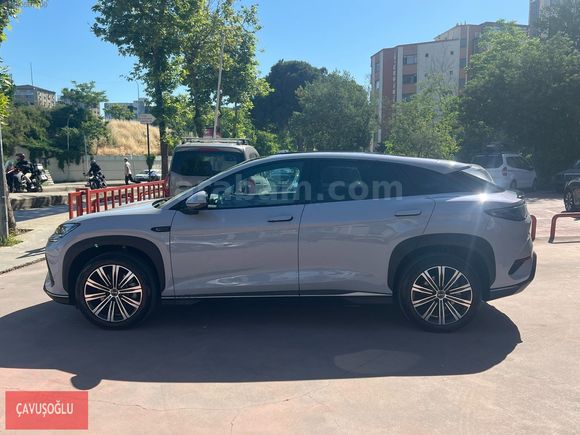 ÇAVUŞOĞLU 2025 BYD SEALİON 7 EV DESİGN BULUT GRİ + MAVİ DÖŞEME