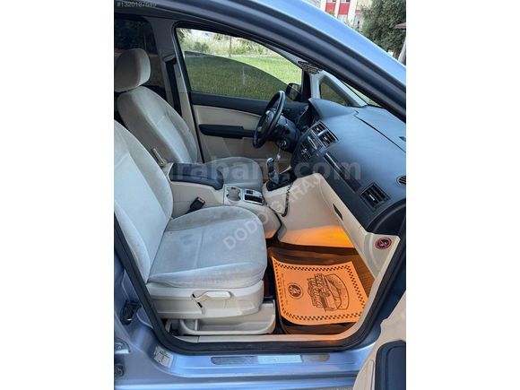 EMSALSİZ SANROFLU FUL PAKET C-MAX KREDİYE UYGUN