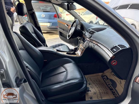 MERCEDES E220 CDİ ELEGANCE DERİ SANROOF XENON