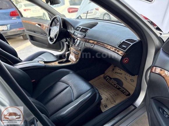 MERCEDES E220 CDİ ELEGANCE DERİ SANROOF XENON