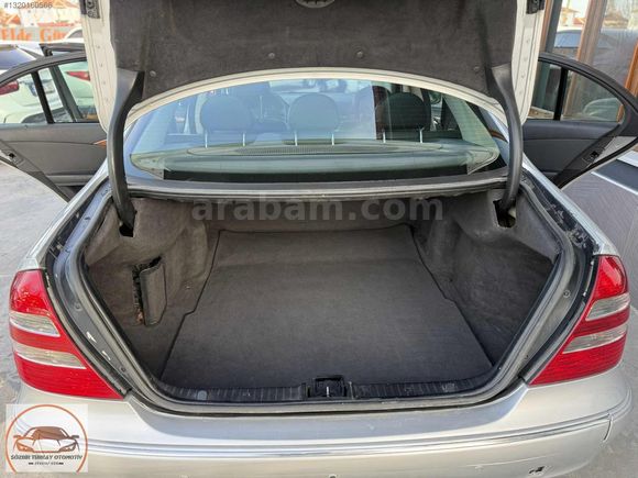 MERCEDES E220 CDİ ELEGANCE DERİ SANROOF XENON