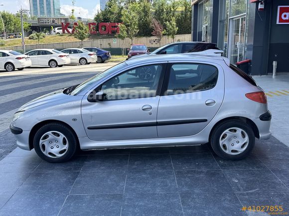 Galeriden Peugeot 206 1.4 X-Line 2004 OTOMATİK  149.000 km Gri