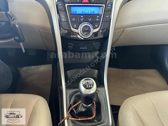 2013 model _HYUNDAİ İ30 _ 1.6CRDİ - 128HP _STYLE + İÇ BEJ DÖŞEME