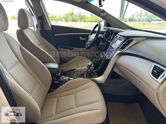 2013 model _HYUNDAİ İ30 _ 1.6CRDİ - 128HP _STYLE + İÇ BEJ DÖŞEME
