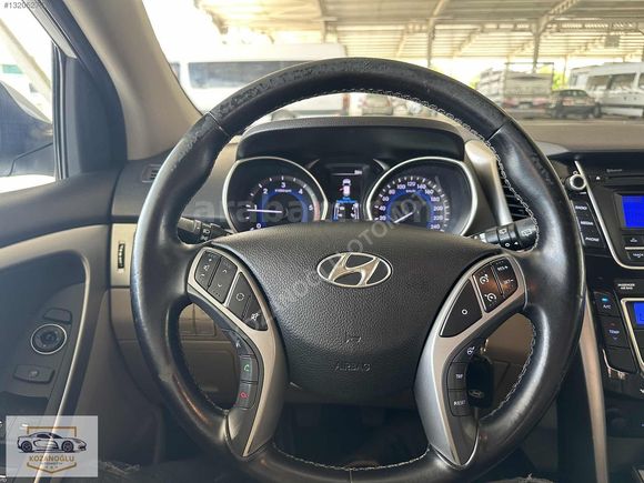 2013 model _HYUNDAİ İ30 _ 1.6CRDİ - 128HP _STYLE + İÇ BEJ DÖŞEME