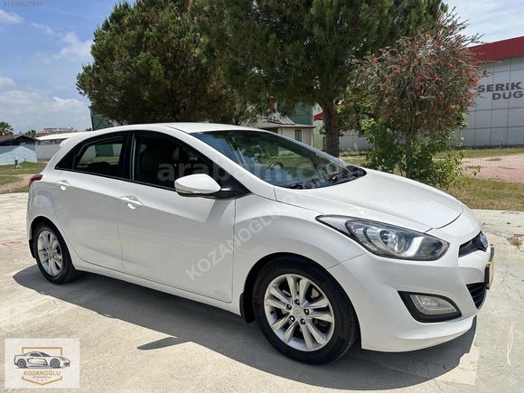 2013 model _HYUNDAİ İ30 _ 1.6CRDİ - 128HP _STYLE + İÇ BEJ DÖŞEME