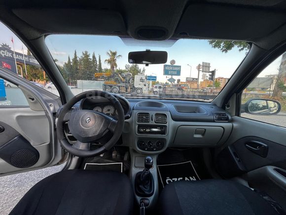 Sahibinden Renault Clio 1.4 Alize 2005 Model  25.000 km Gri