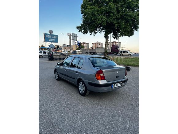 Sahibinden Renault Clio 1.4 Alize 2005 Model  25.000 km Gri
