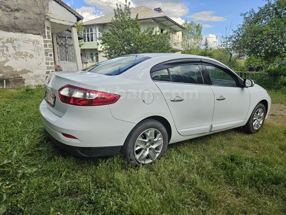 Sahibinden Renault Fluence 1.6 Touch Plus 2013 Model