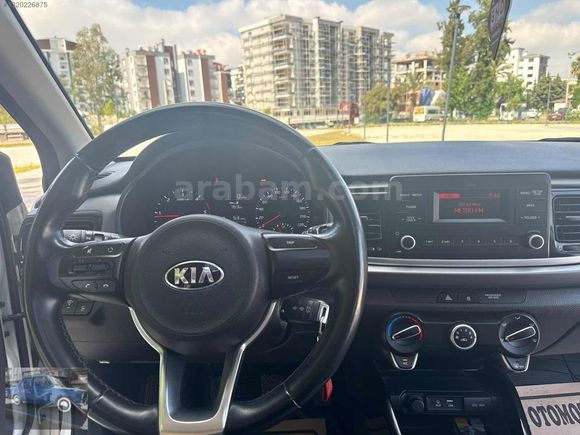 TAŞAR OTOMOTİV DEN 2017 KİA RİO DİZEL SANRUFLU