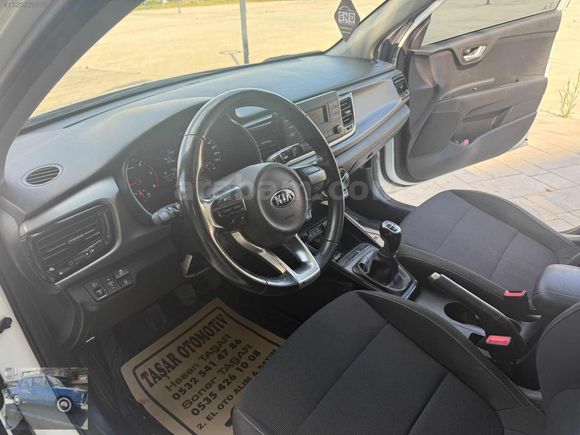 TAŞAR OTOMOTİV DEN 2017 KİA RİO DİZEL SANRUFLU