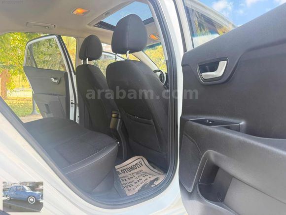 TAŞAR OTOMOTİV DEN 2017 KİA RİO DİZEL SANRUFLU