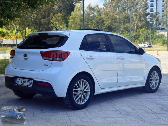 TAŞAR OTOMOTİV DEN 2017 KİA RİO DİZEL SANRUFLU