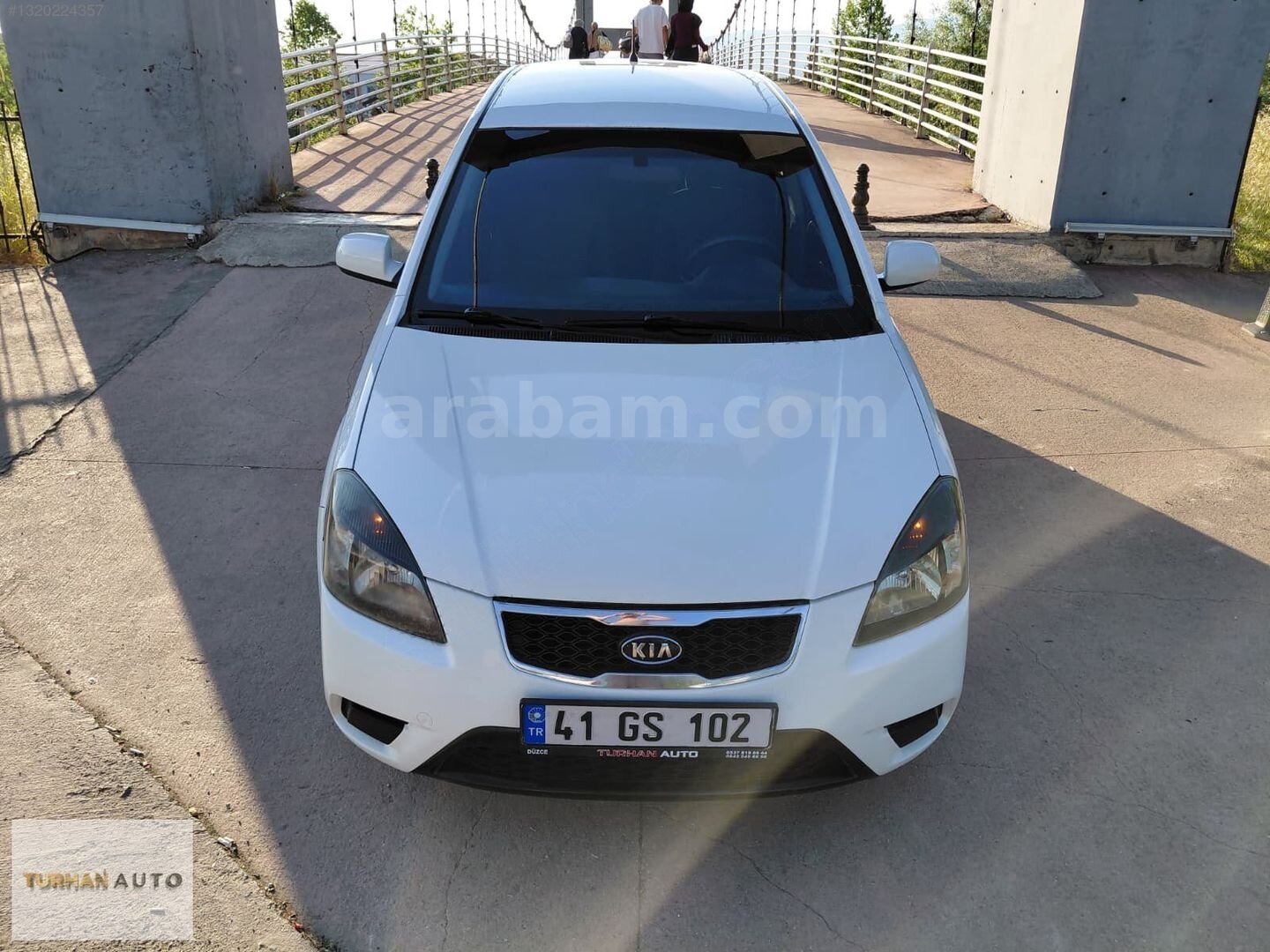 Galeriden Kia Rio 1.5 CRDi Trend 2011 Model Düzce 480.000 km Beyaz 2