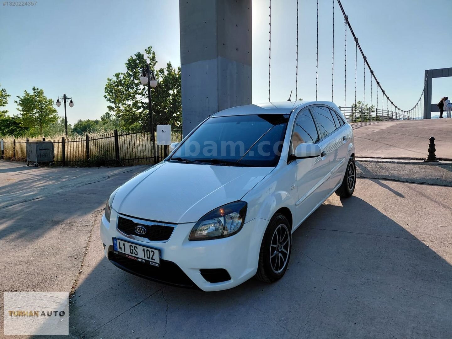 Galeriden Kia Rio 1.5 CRDi Trend 2011 Model Düzce 480.000 km Beyaz 1