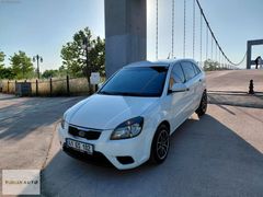 TURHAN AUTODAN KİA RİO2011 ABSLİ 1.5CRDİHB KREDİ KART12TAKSİT