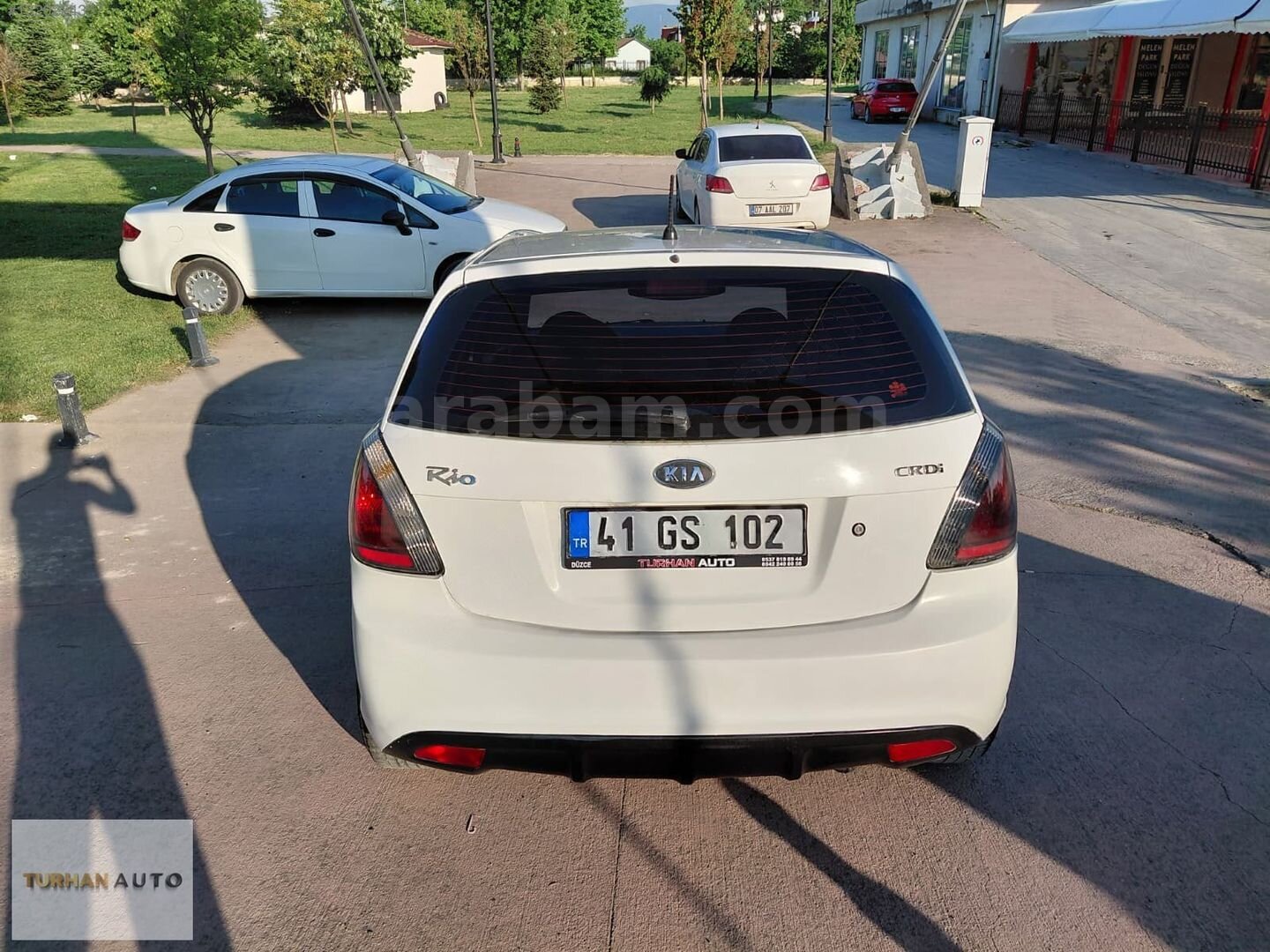 Galeriden Kia Rio 1.5 CRDi Trend 2011 Model Düzce 480.000 km Beyaz 5