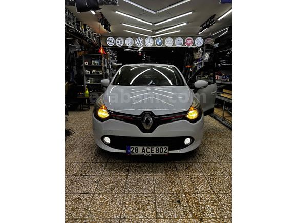 Sahibinden Renault Clio 1.2 Joy 2015 Model  185.000 km Beyaz