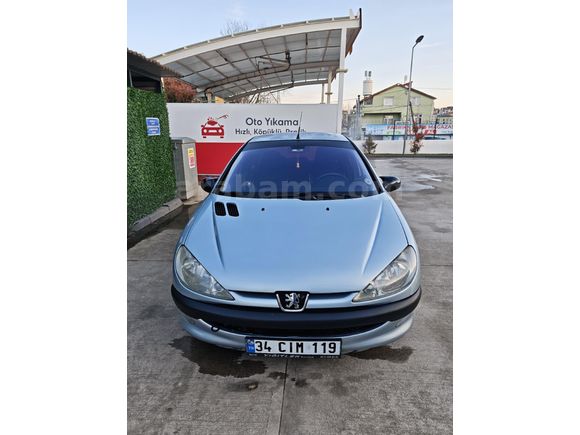 2005 Model Değişensiz Peugeot 206 1.4 XT