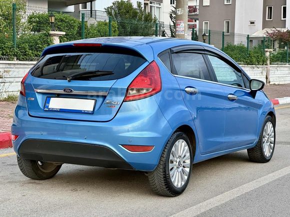 HATASIZ - DEĞİŞENSİZ - YANDA 4 PARÇA BOYA - 234 KM