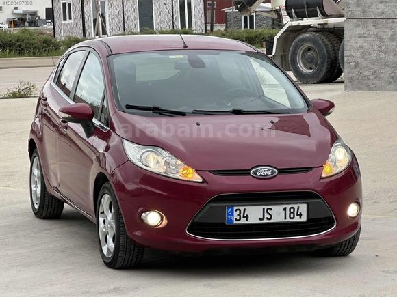 2011 FORD FİESTA 1.4 TİTANİUM "155" BİNDE CAM GİBİ
