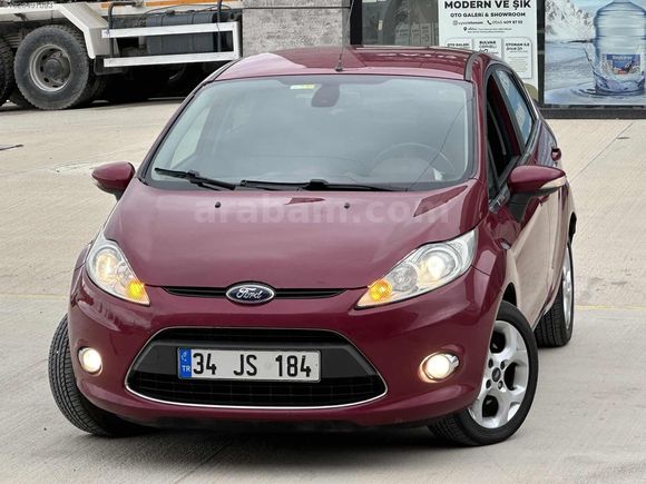 2011 FORD FİESTA 1.4 TİTANİUM "155" BİNDE CAM GİBİ