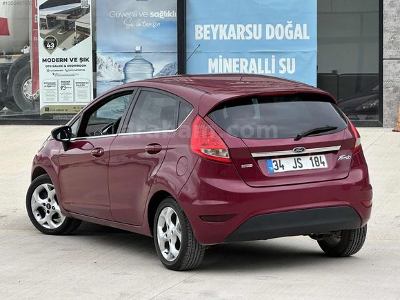 2011 FORD FİESTA 1.4 TİTANİUM "155" BİNDE CAM GİBİ