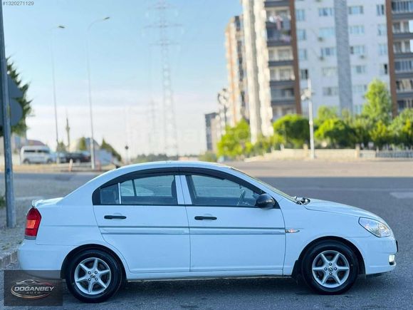 HUNDAİ ACCENT ERA HATASIZ AYRINDA