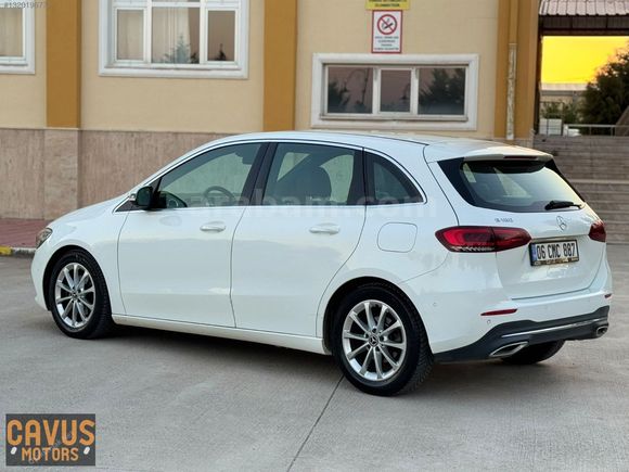 ÇAVUŞTAN B180 40.000KMHATASIZ 7G OTOMATİK SERVS BAKMLİLK ELDEN