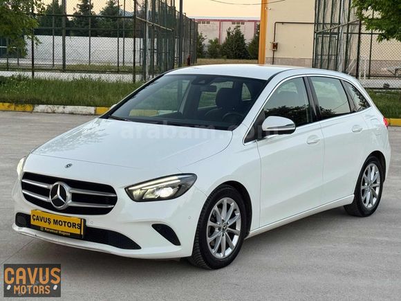 ÇAVUŞTAN B180 40.000KMHATASIZ 7G OTOMATİK SERVS BAKMLİLK ELDEN
