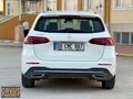 ÇAVUŞTAN B180 40.000KMHATASIZ 7G OTOMATİK SERVS BAKMLİLK ELDEN