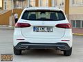 ÇAVUŞTAN B180 40.000KMHATASIZ 7G OTOMATİK SERVS BAKMLİLK ELDEN