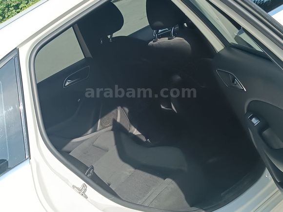 ÇOK TEMİZ AİLE ARACI/ 2014 MODEL STYLE/ B 180/ ORJİNAL 210 BİN