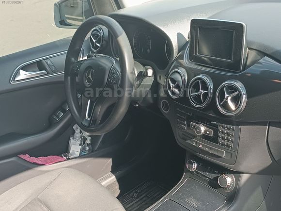 ÇOK TEMİZ AİLE ARACI/ 2014 MODEL STYLE/ B 180/ ORJİNAL 210 BİN