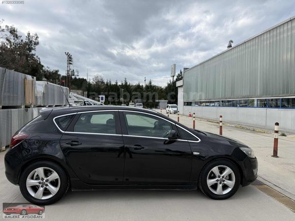 GALERİ AYDOĞAN DAN OPEL ASTRA J KASA BAKİMLİ ARAÇ
