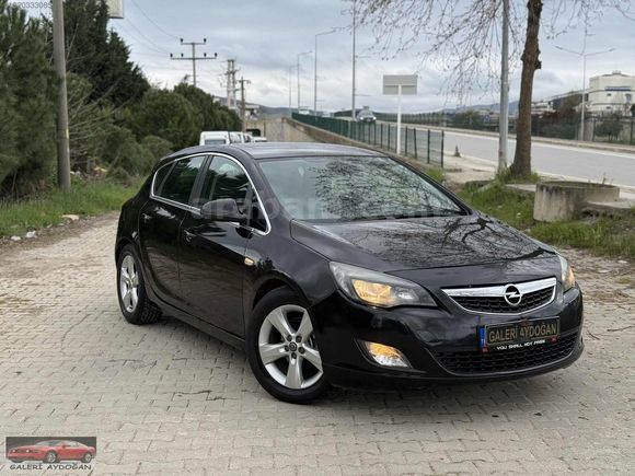 GALERİ AYDOĞAN DAN OPEL ASTRA J KASA BAKİMLİ ARAÇ