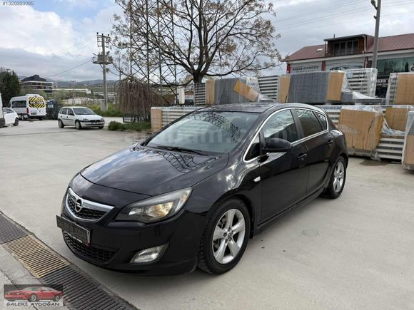 GALERİ AYDOĞAN DAN OPEL ASTRA J KASA BAKİMLİ ARAÇ
