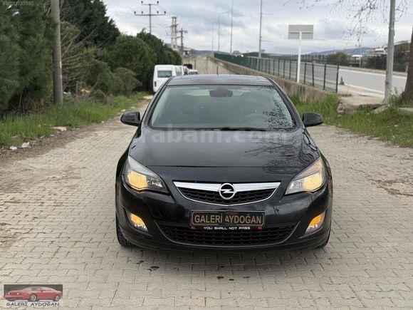 GALERİ AYDOĞAN DAN OPEL ASTRA J KASA BAKİMLİ ARAÇ