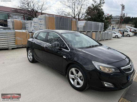 GALERİ AYDOĞAN DAN OPEL ASTRA J KASA BAKİMLİ ARAÇ