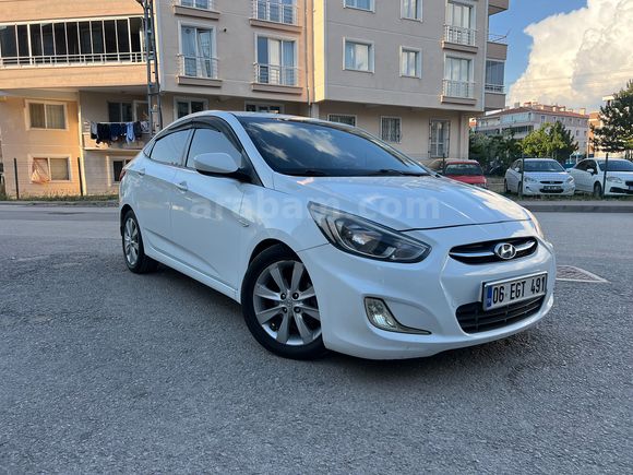 EMA  l  SINIF ACCENT BLUE 1.6 CRDİ 6 İLERİ