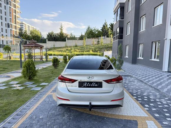 HATASIZ BEJ BENZİN MANUEL 2016 ELANTRA ÇELİKJANT/ MULTİMEDYA