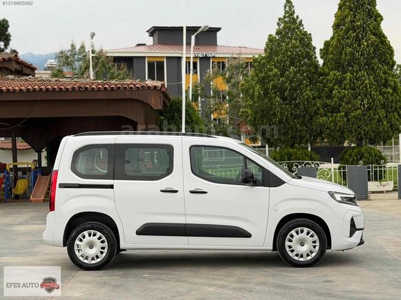 2025 HATASIZ BOYASIZ KAYITSIZ SADECE 5900 KM'DE KONSOLLU