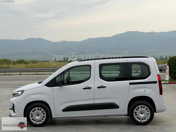 2025 HATASIZ BOYASIZ KAYITSIZ SADECE 5900 KM'DE KONSOLLU