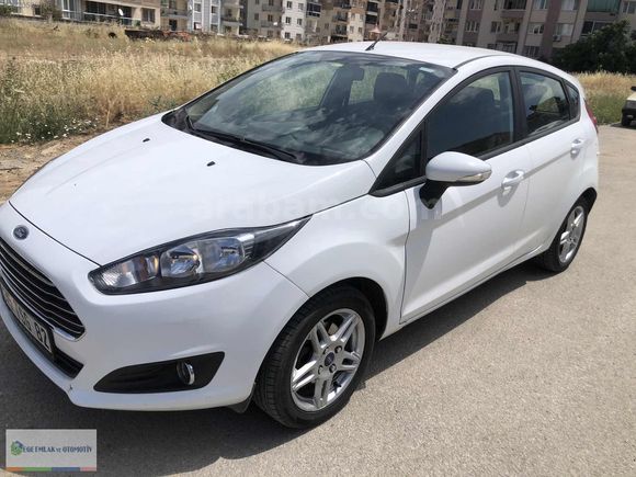 FOERD FİESTA 1.5 TDCİ 2014 MODEL FULL BAKIMLI