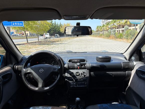 KLİMALI ÖZEL SERİ Opel Corsa 1.4 GLS 2000 Model 