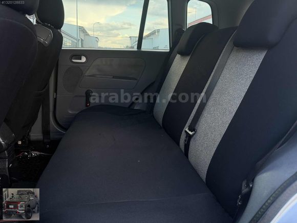 BAKIMLI FORD TEMİZ AİLE ARACI MANUEL 235.000 KM