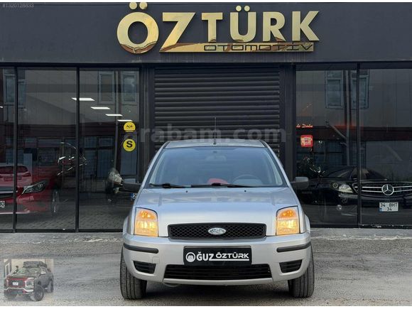 BAKIMLI FORD TEMİZ AİLE ARACI MANUEL 235.000 KM